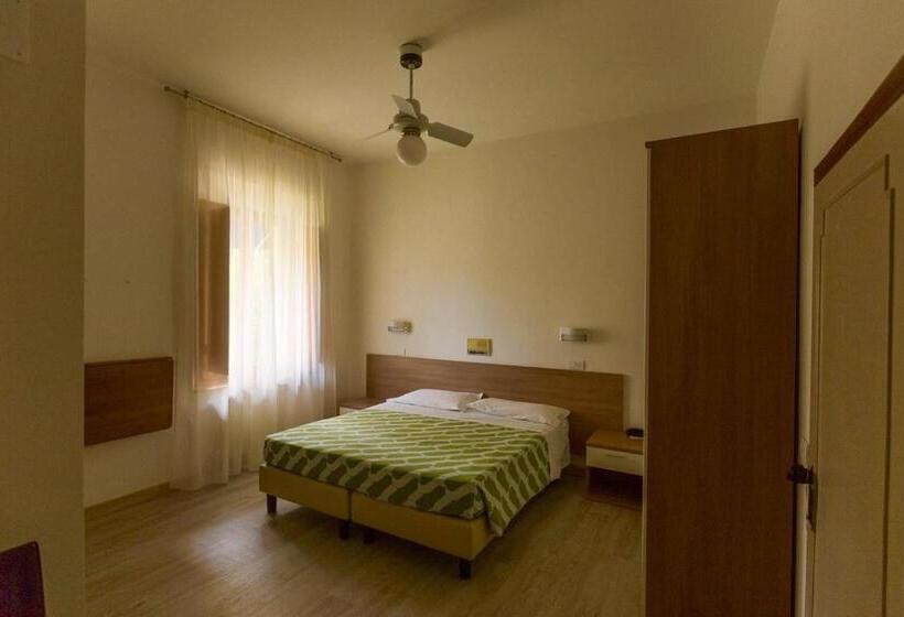 ベーシックトリプルルーム, Albergo Le Sorgenti