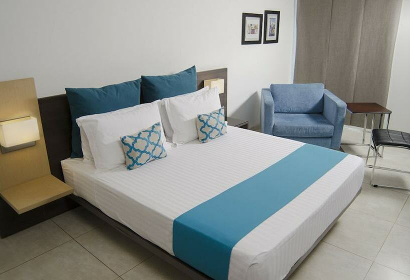 小型套房, Casa Blanca