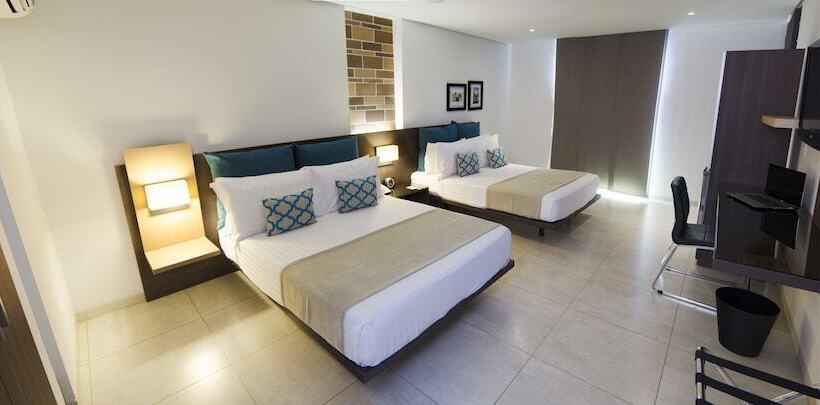 小型套房, Casa Blanca