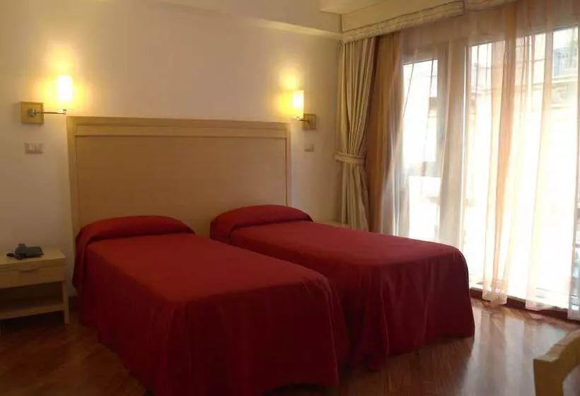 اتاق استاندارد, Catania Town