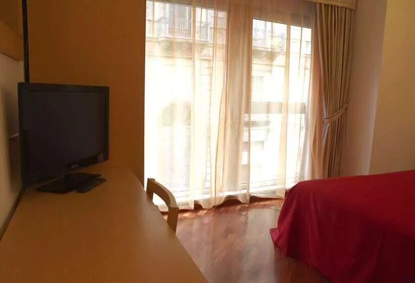 سوییت جونیور, Catania Town