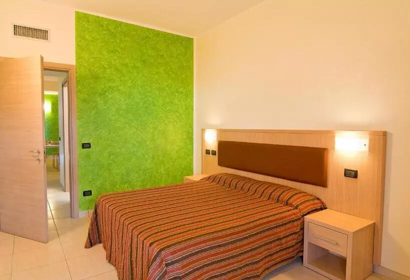 テラスつきの2ベッドルームアパートメント, Diano Sporting Apartments