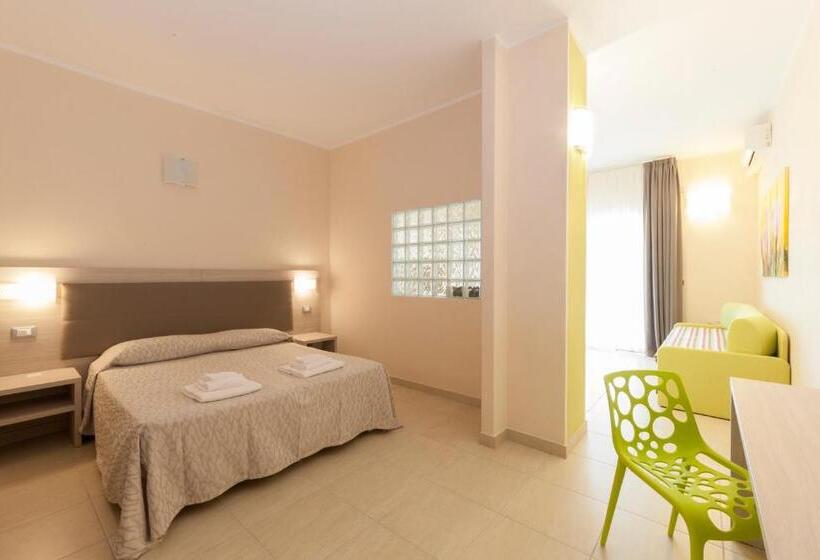 带1个卧室带花园景观的公寓, Diano Sporting Apartments