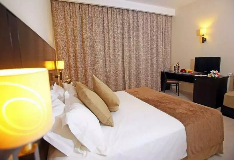 اتاق استاندارد با چشم‌انداز باغ, Labranda Targa Aqua Parc