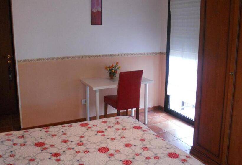 Comfort room with balcony, Madonna Della Neve