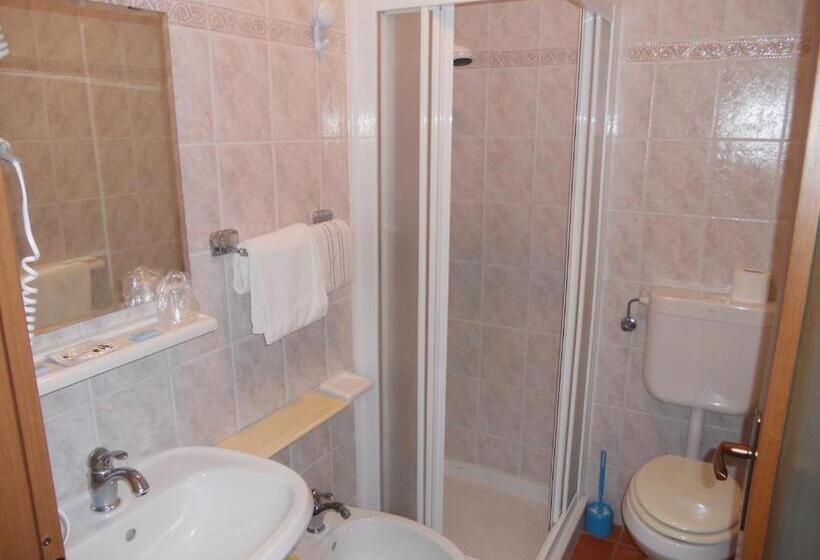 Comfort room with balcony, Madonna Della Neve