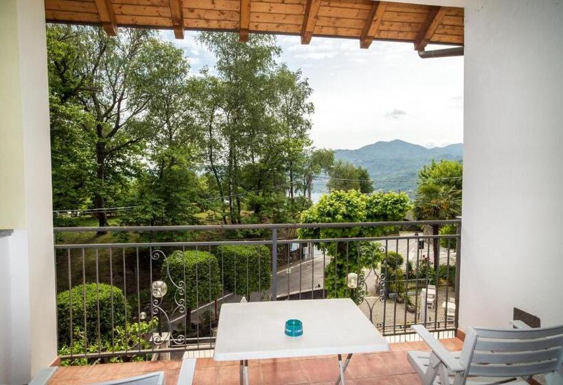 غرفة كمفورت مع بلكونة, Madonna Della Neve