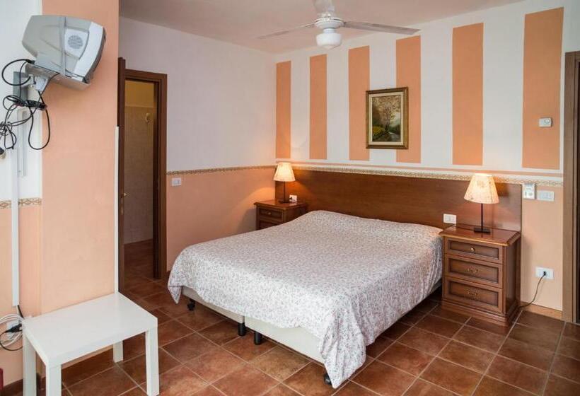 Comfort room with balcony, Madonna Della Neve