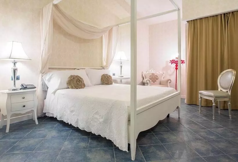 اتاق راحتی, Marina Holiday & Spa
