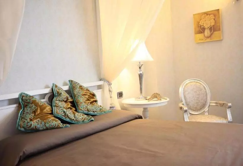 اتاق راحتی, Marina Holiday & Spa