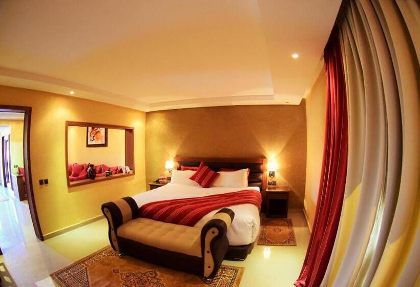 سوییت, Palm S Hotel Club