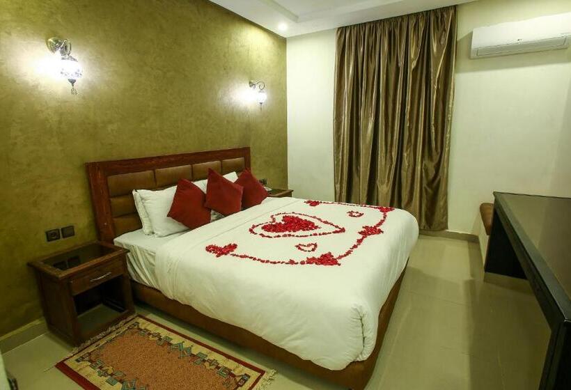 اتاق استاندارد, Palm S Hotel Club