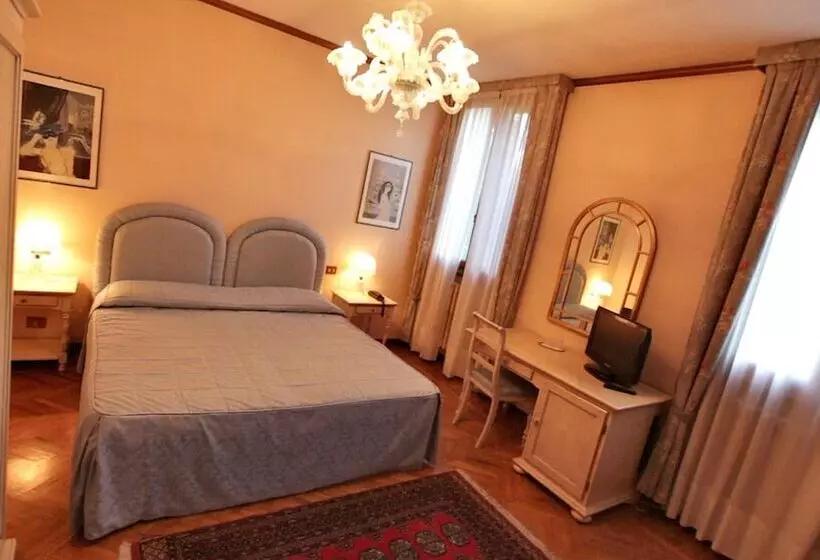 اتاق سوپریور, Park Hotel Villa Giustinian