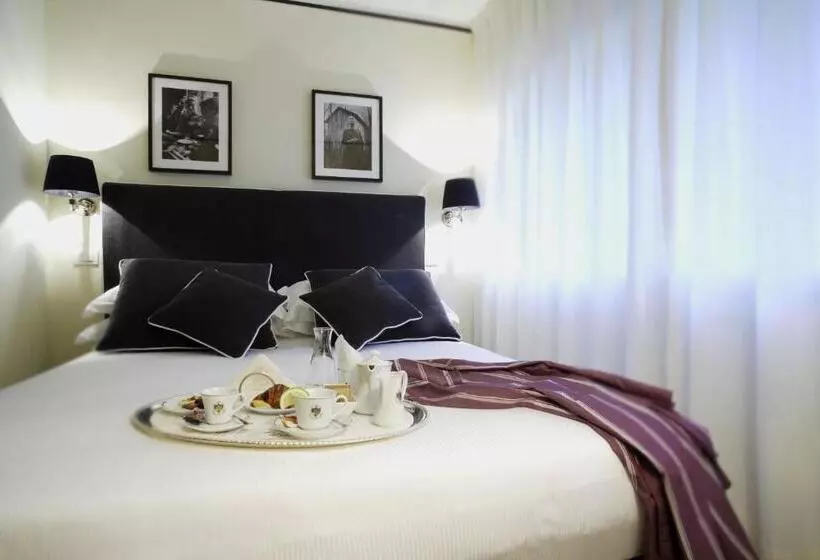Suite Classica, Ponte Vecchio Suites & Spa