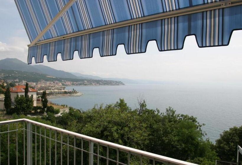 带海景的标准房, Puntabella