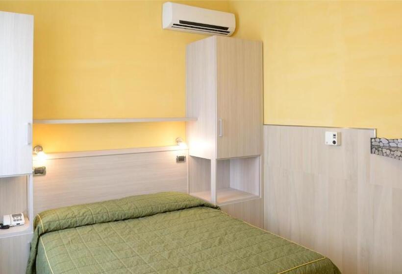 带海景的标准房, Puntabella