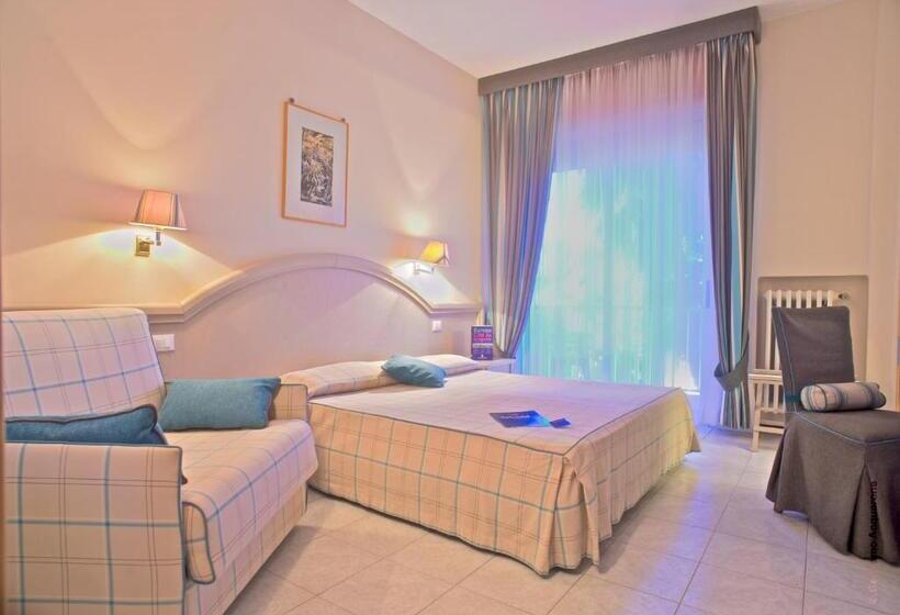 标准间带阳台, Splendid