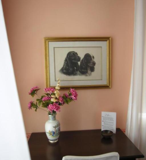 套房, Villa d'Azeglio