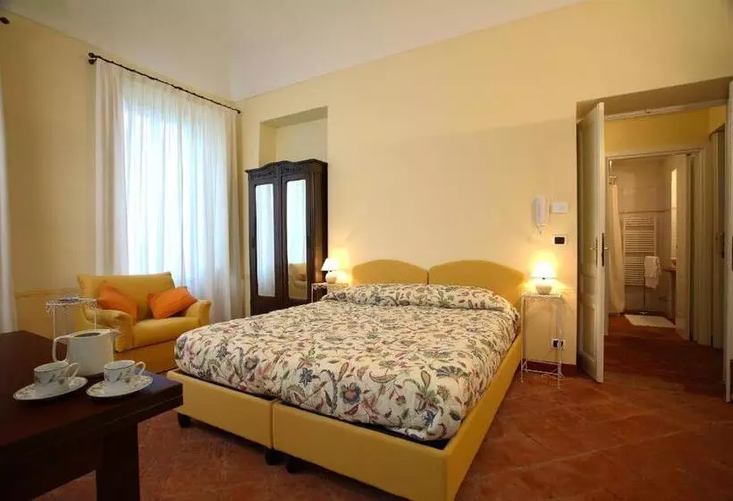 スーペリアスタジオ, Villa d'Azeglio