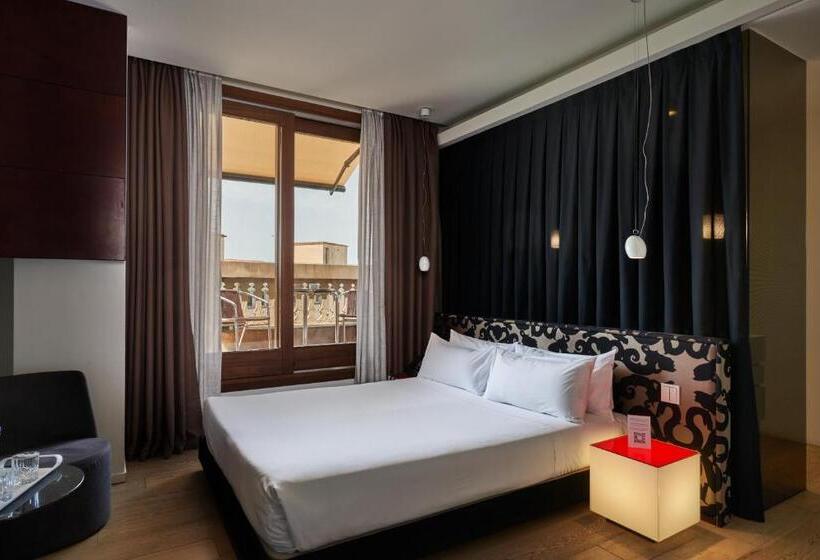 חדר סופריור, Mercer Casa Torner I Guell