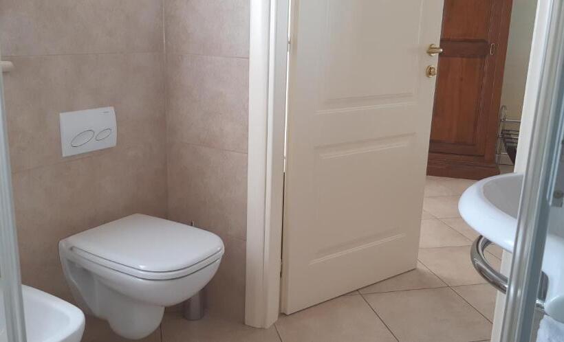 Номер Стандарт с Балконом, Casaliva Relais