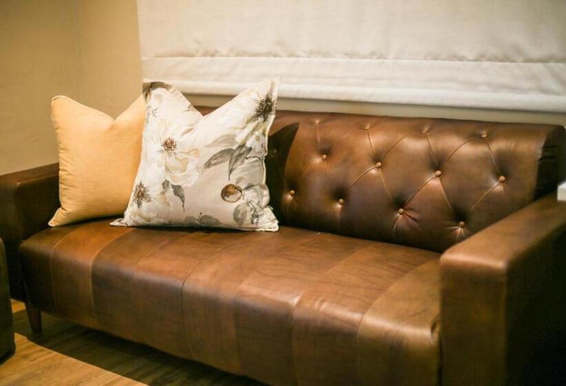 اتاق سوپریور با تخت بزرگ, Walmer Manor Guest House