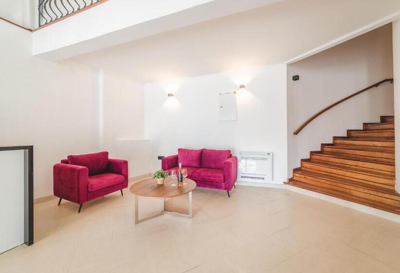 Standard Room, Poseidon Apartments