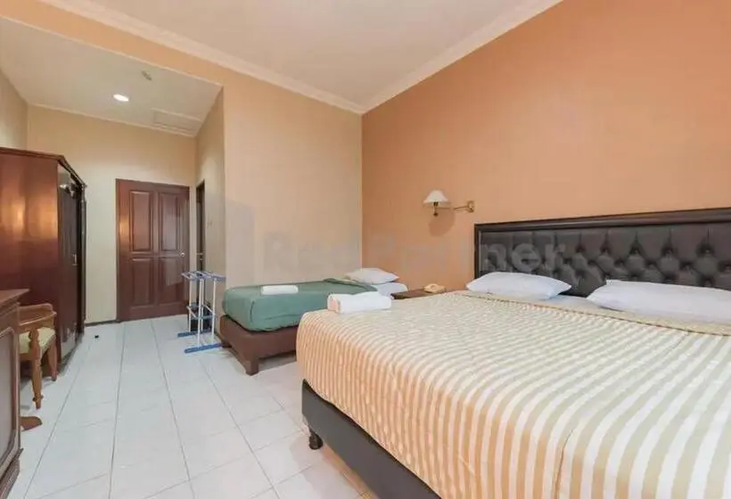 デラックスルーム, Ayong Linggarjati Kuningan Mitra Reddoorz