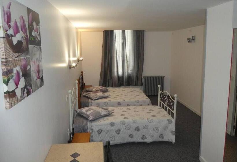 Quarto Quádruplo Premium, Etanit ! Béziers Plein Centre   1mn Du Bus, De La Gare Du Train Et Liaison Aéroport  Chambres Climat