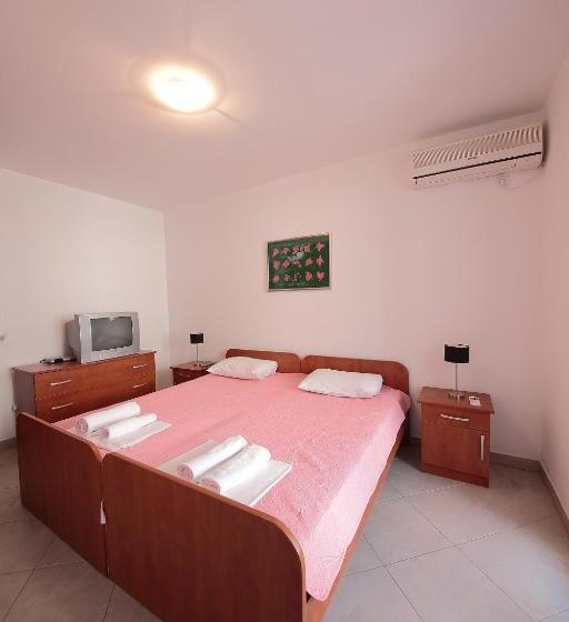 اتاق استاندارد با بالکن, Guest House Zenović