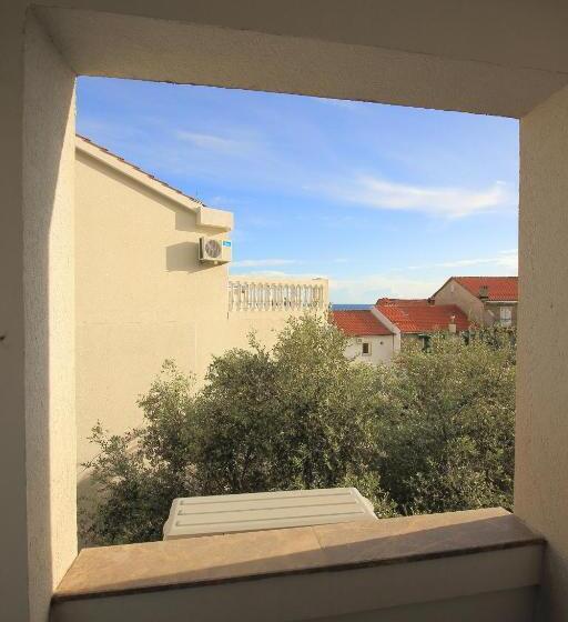 اتاق استاندارد با بالکن, Guest House Zenović