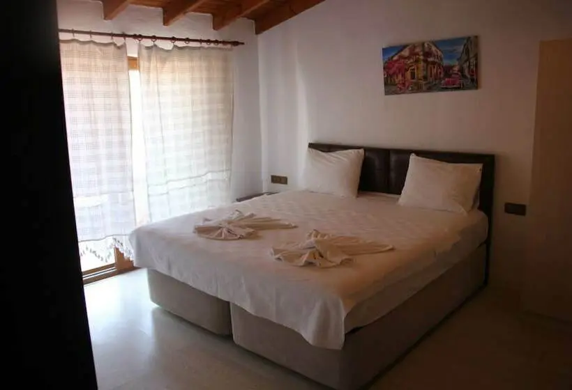 ペントハウスルーム, Santo Akyaka Home