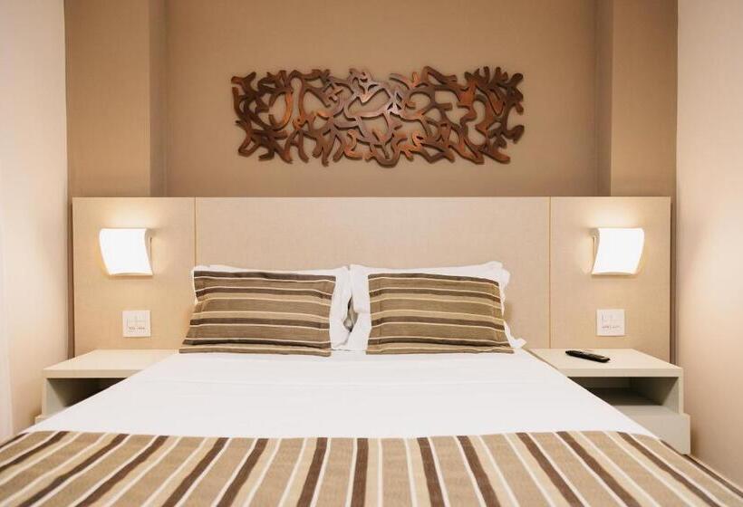 수피리어 룸, Lagoon Prime