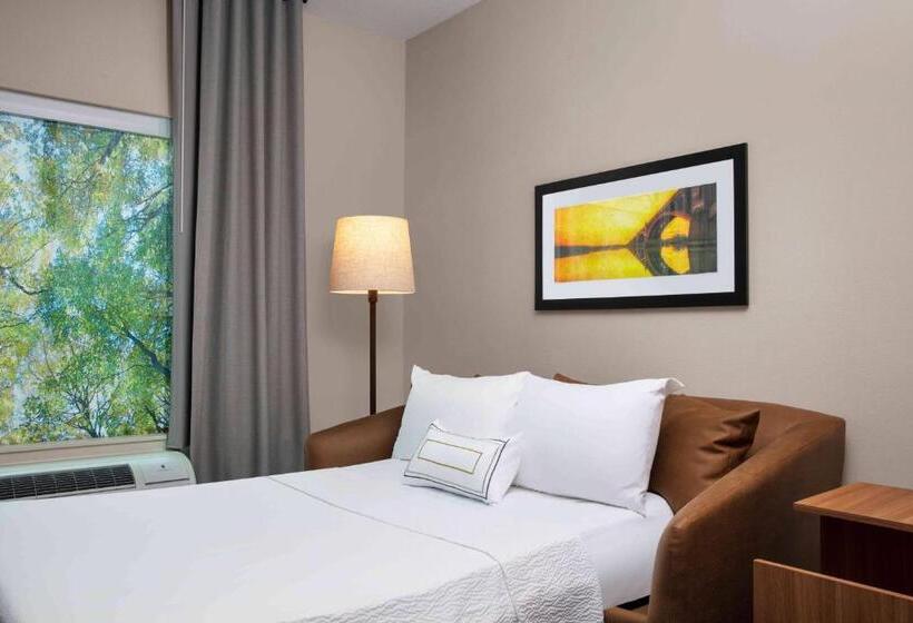 جناح إدارى, Fairfield By Marriott Inn & Suites Lewisburg