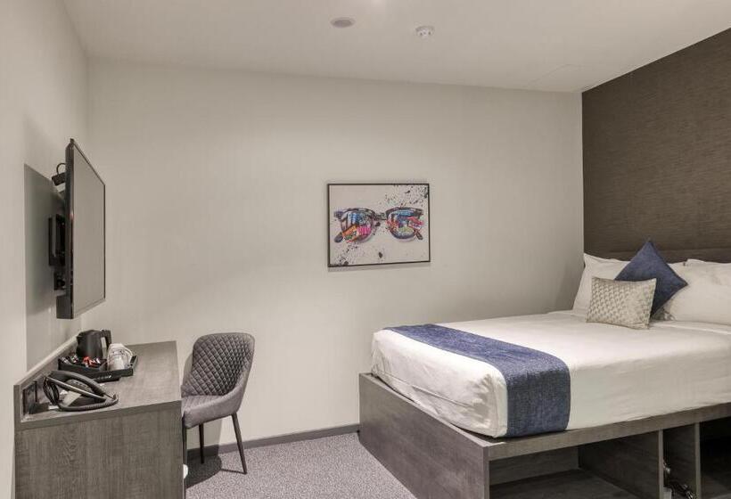 Номер Стандартный Кровать Куин, Microtel By Wyndham Wellington