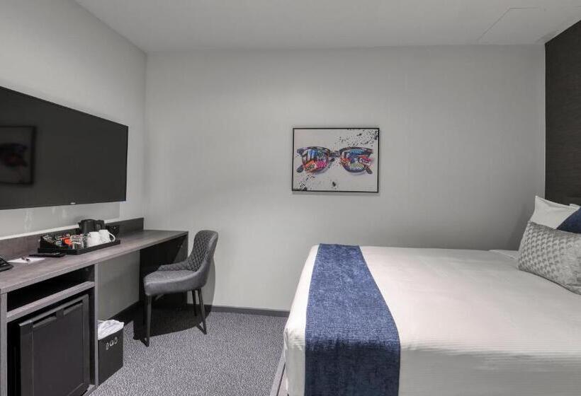 Номер Стандартный Кровать Куин, Microtel By Wyndham Wellington