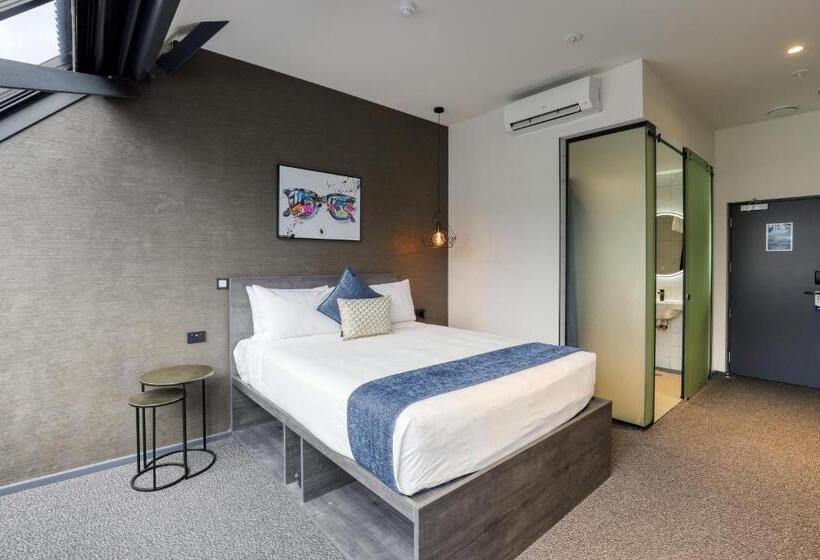 Номер бизнес-класса, Microtel By Wyndham Wellington
