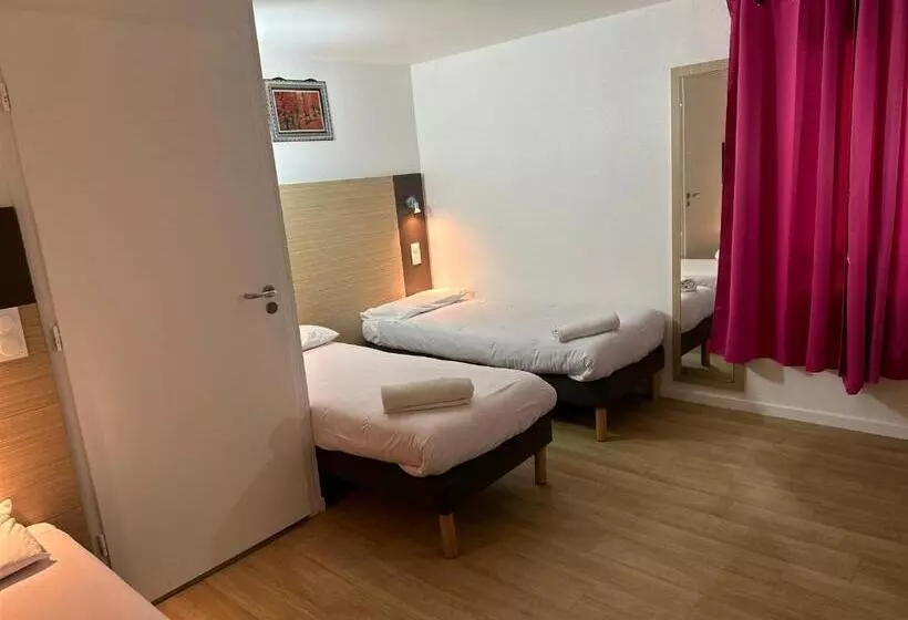 スタンダードトリプルルーム, Fasthotel Roissy Cdg Sud   Claye Souilly