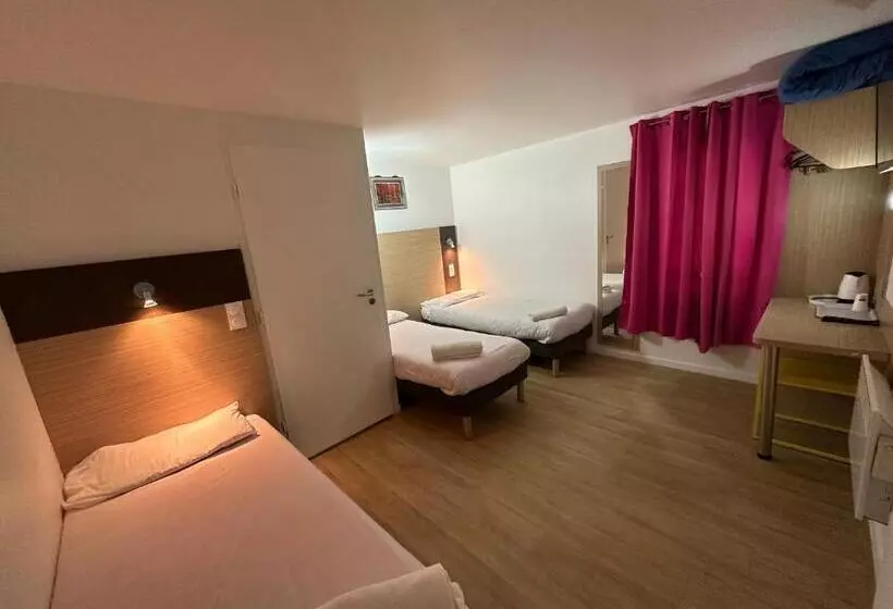 スタンダードトリプルルーム, Fasthotel Roissy Cdg Sud   Claye Souilly