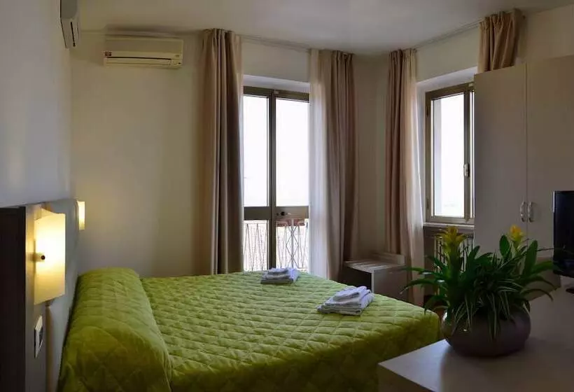 اتاق استاندارد, Bella Peschiera