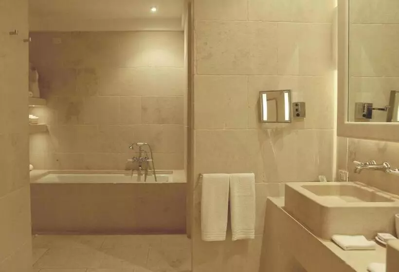 Deluxe Room Sea View