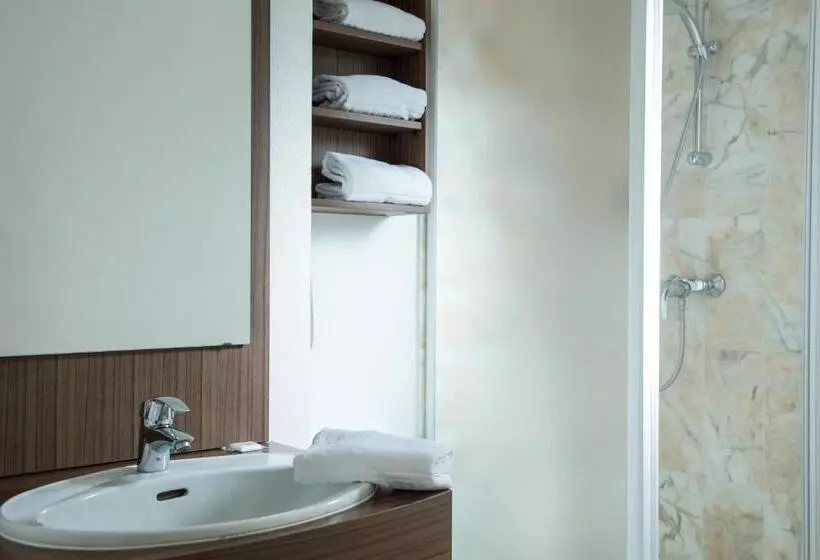スタンダードルーム, Brit Hotel Angers Parc Expo   L Acropole