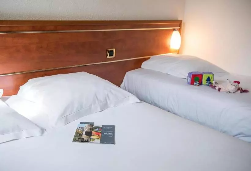 スタンダードトリプルルーム, Brit Hotel Angers Parc Expo   L Acropole
