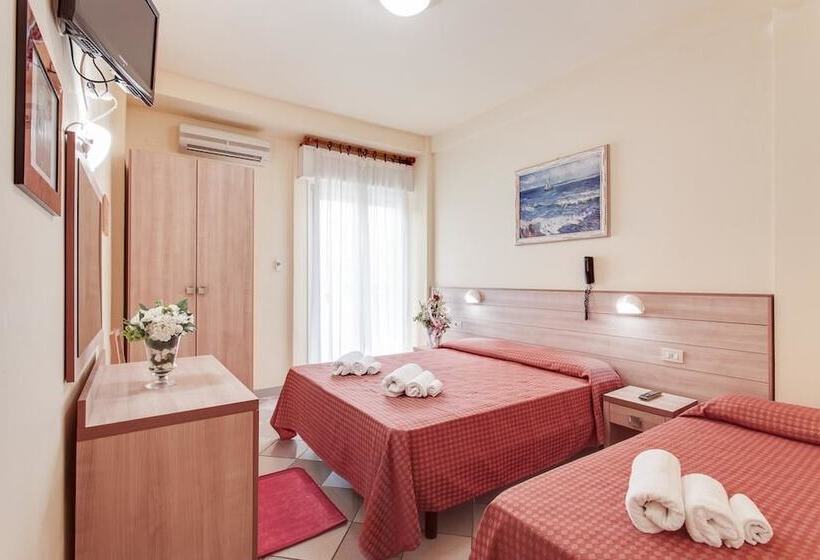 스탠다드 트리플 발코니 룸, Costa Verde