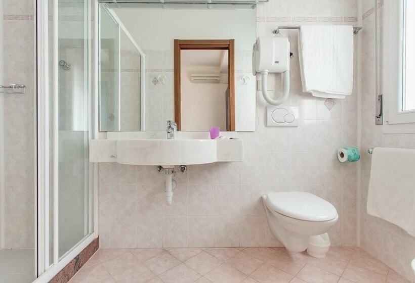 발코니가 있는 4인용 스탠다드 룸, Costa Verde