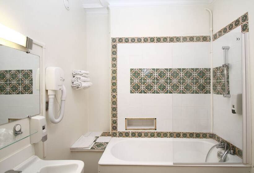 غرفة كومفورت, Grand Hôtel De L Europe