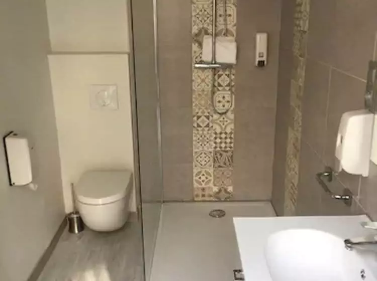اتاق استاندارد سه نفره, Grand Hôtel De L Europe