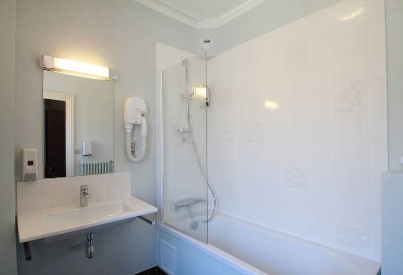 غرفة سوبيريور, Grand Hôtel De L Europe