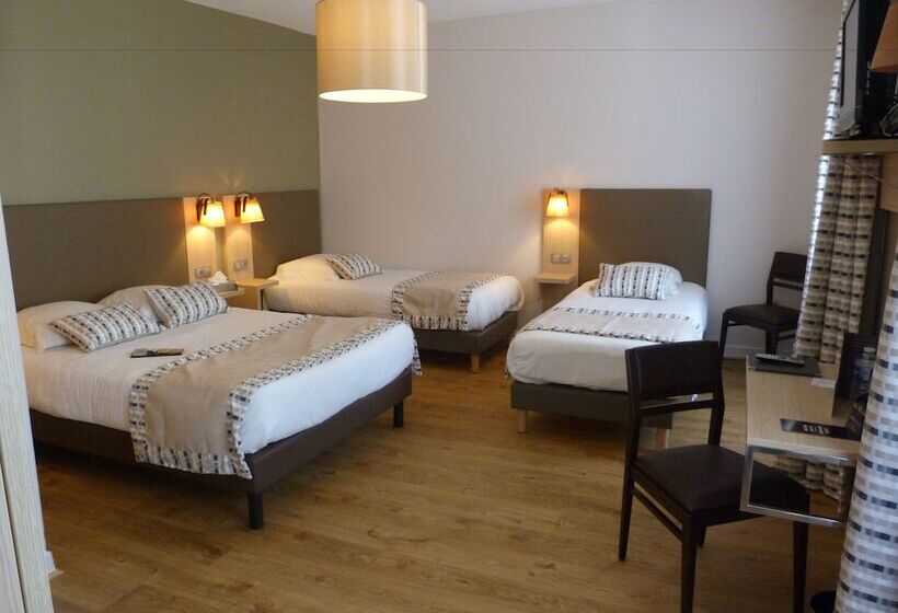 غرفة عائلية, Grand Hôtel De L Europe