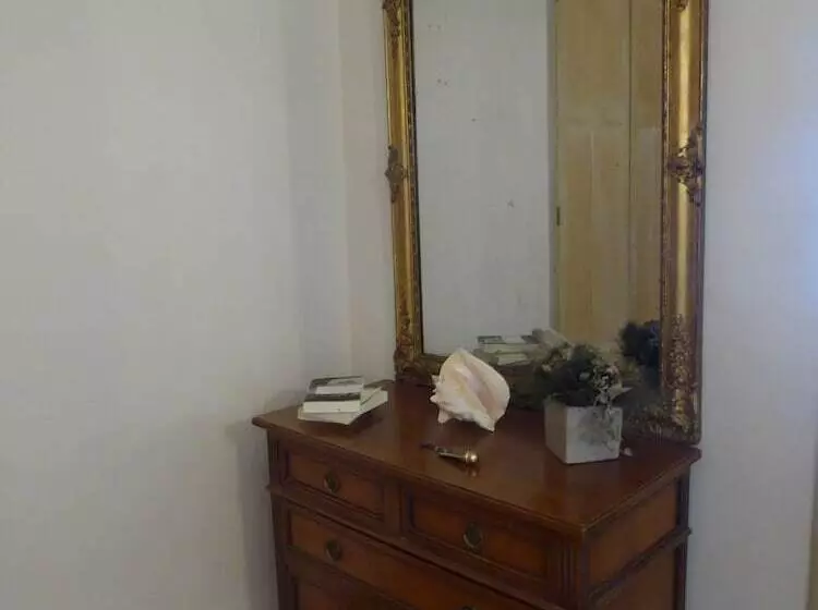 سوییت خانوادگی, Grand Hôtel De L Europe